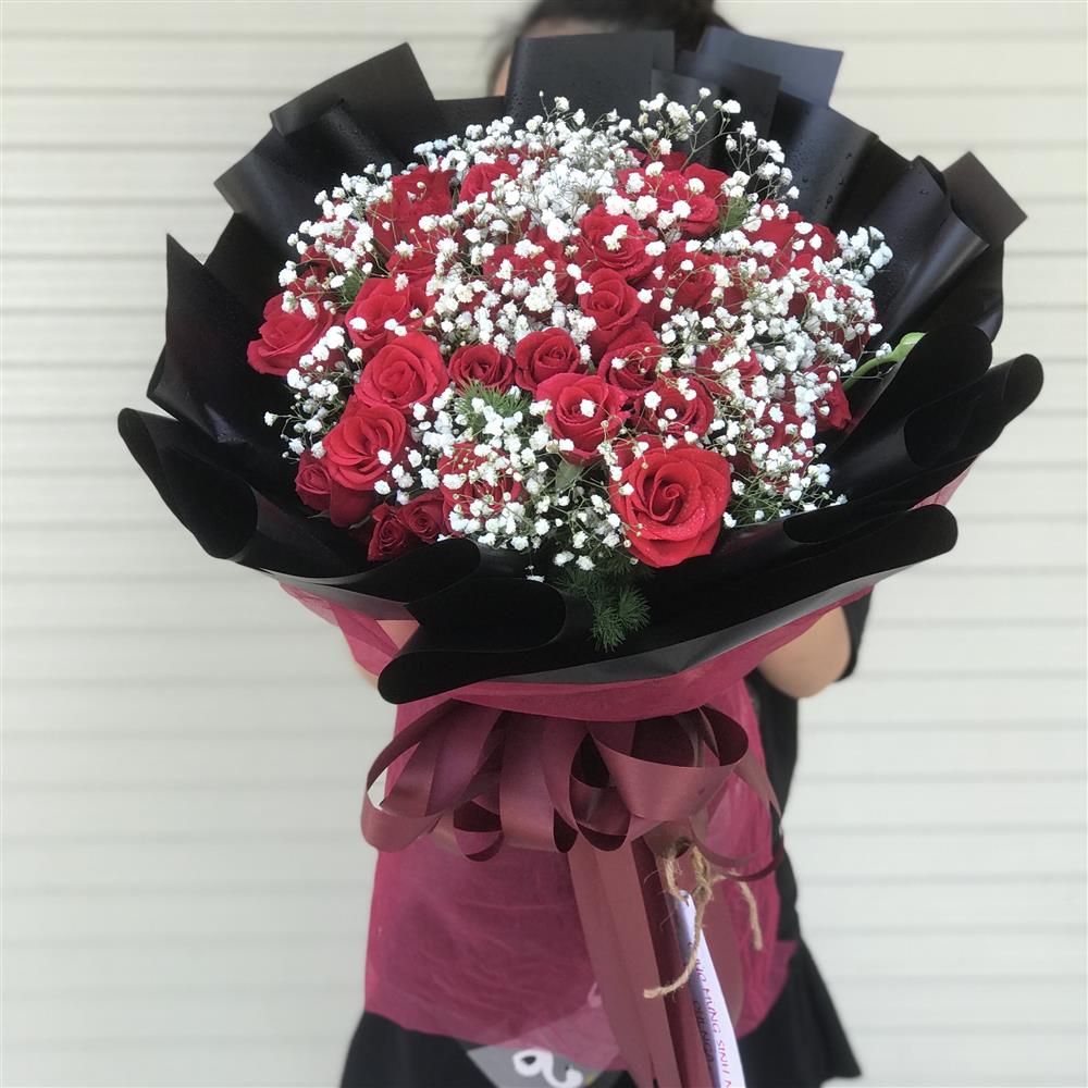 bó hoa hồng đỏ tặng vợ, người yêu