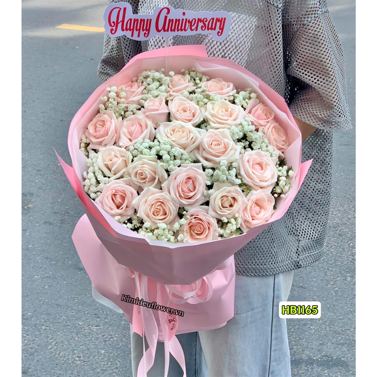 Bó hoa hồng kem, bó tròn , tone nhẹ nhàng