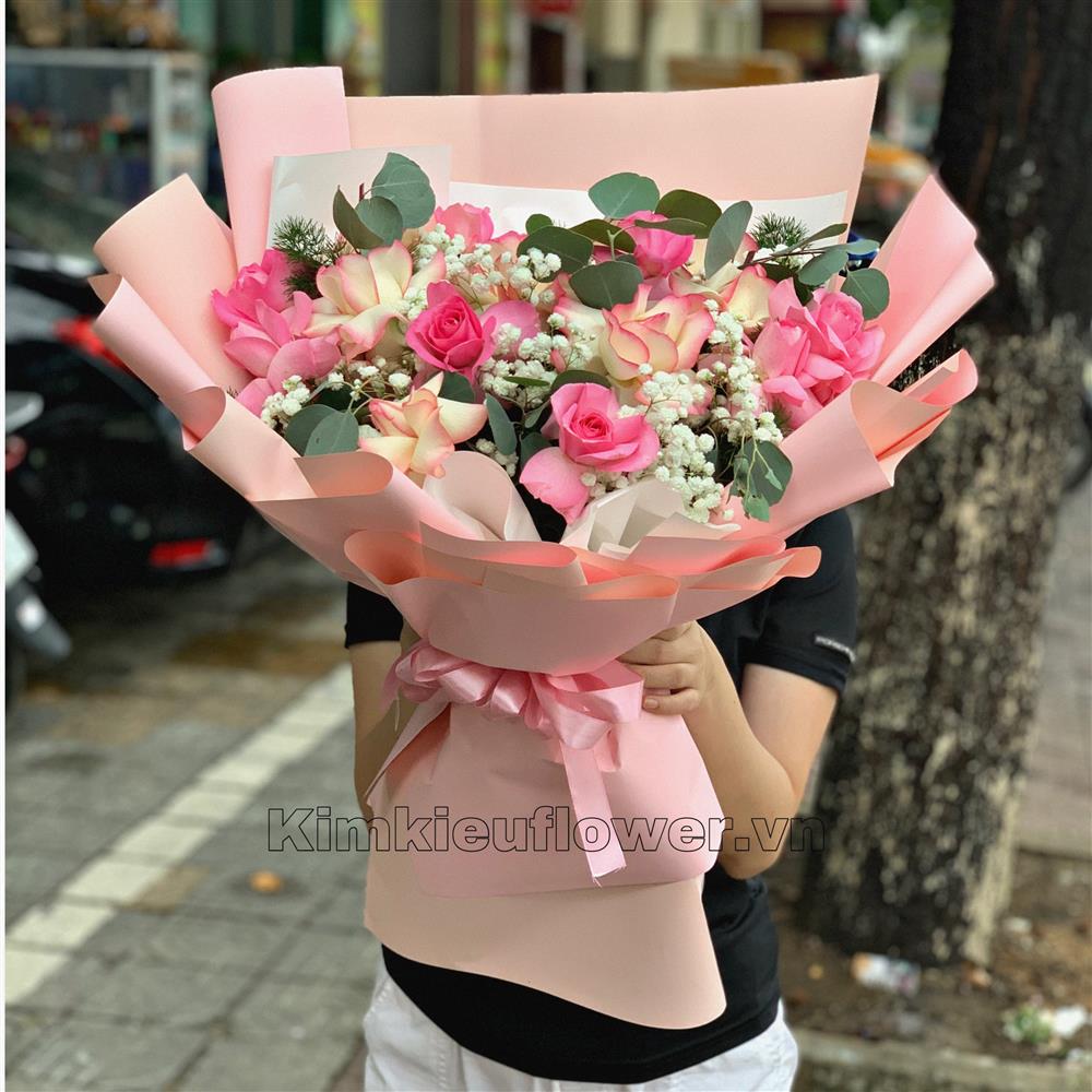 bó hoa hồng tươi thắm gửi đến thầy cô