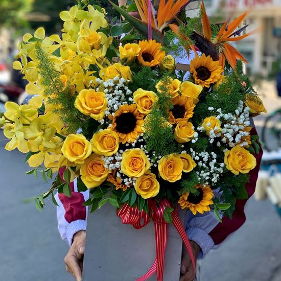 Hoa giỏ lan vàng ,hướng dương,hồng vàng-HG34