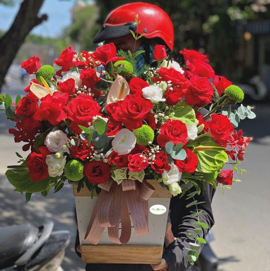 Hoa giỏ pingpong xanh,hồng đỏ,cát tường trắng-HG39