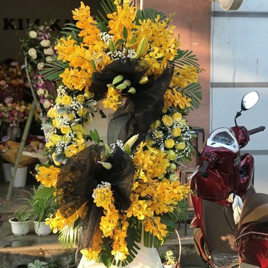 Kệ hoa viếng lan vàng- KV06