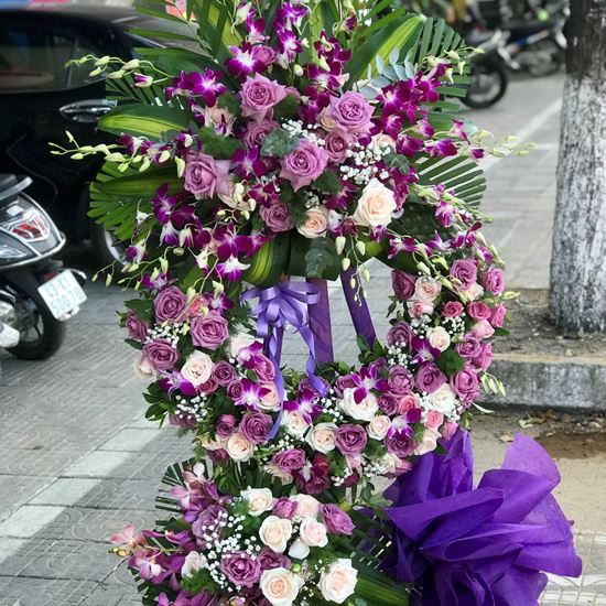 Kệ hoa viếng tone tím- KV08