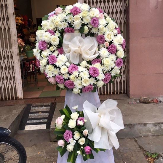 Vòng hoa viếng đồng tiền,hoa hồng- KV10