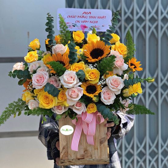 Hoa lẵng hướng dương mix hoa hồng - HG107