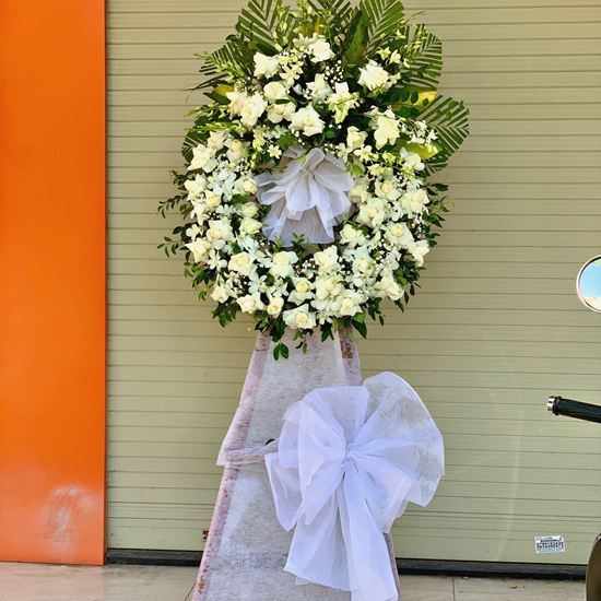 Vòng hoa hồng trắng, lan trắng-KV35