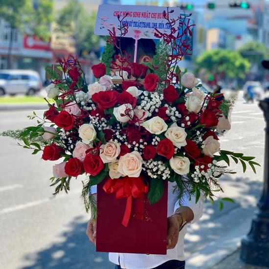 Hoa giỏ hồng kem, đỏ, lan nhện-HG133