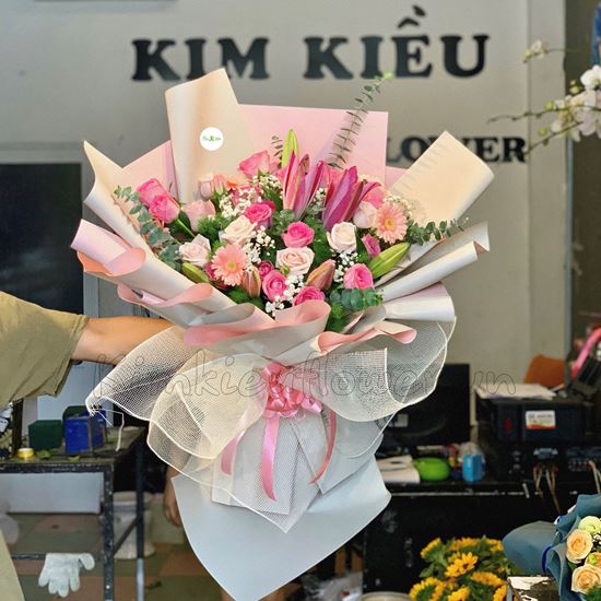 Bó hoa hồng dâu, hoa ly-HB111