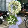 Vòng hoa viếng tone trắng- KV23