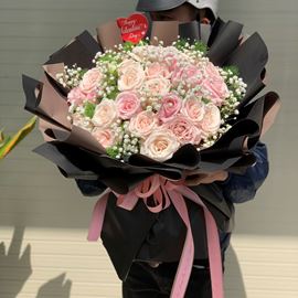 Bó hoa hồng pastel , giấy đen - HB172