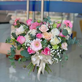 Bó hoa cưới hồng dâu, cát tường hồng - HC34