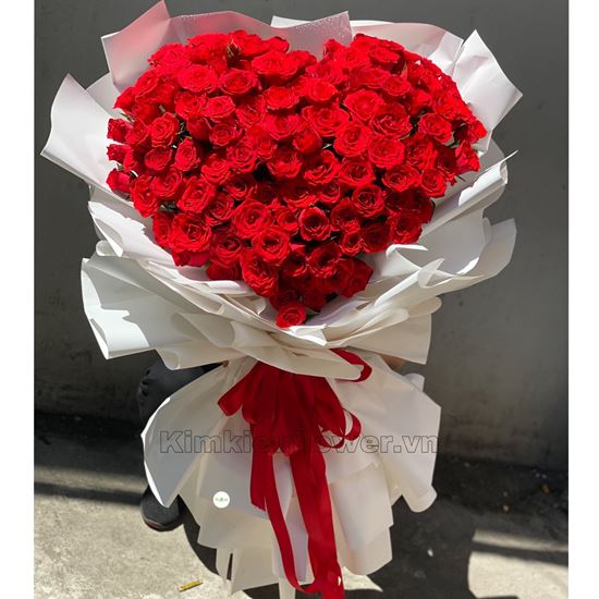 Bó hoa hồng đỏ hình trái tim - HB345