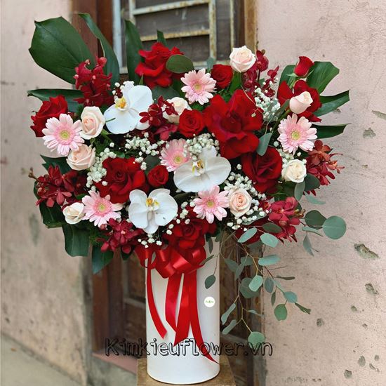 Bình hoa hồng đỏ, lan hồ điệp - HP39