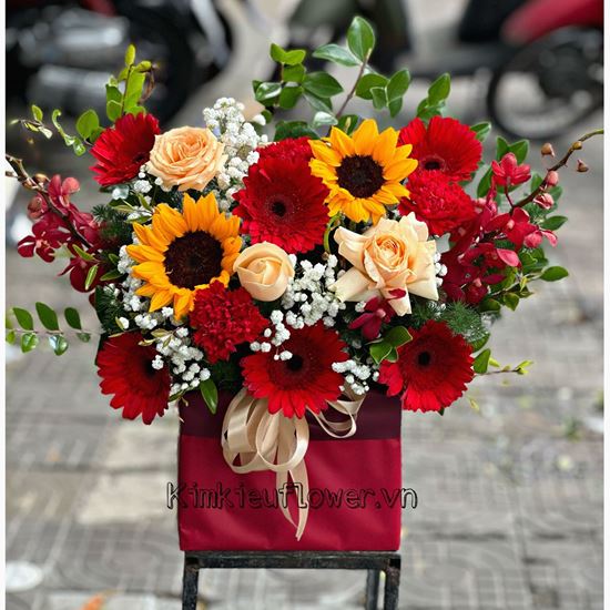 Giỏ hoa hướng dương, hoa hồng - HG411