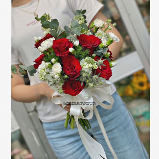 Bó hoa cưới hồng đỏ, phi yến trắng - HC73