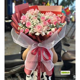 Bó hoa hồng lạc thần mix cẩm chướng hồng - HB614