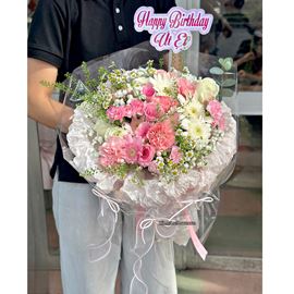 Bó hoa chúc mừng tone hồng kiểu bó tròn - HB1010
