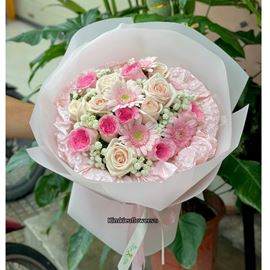 Bó hoa chúc mừng tone hồng kem - HB1046