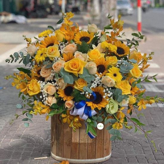 lẵng hoa hướng dương , đồng tiền - HG160