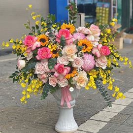 Bình hoa hướng dương, hồng đại hỷ - BI83