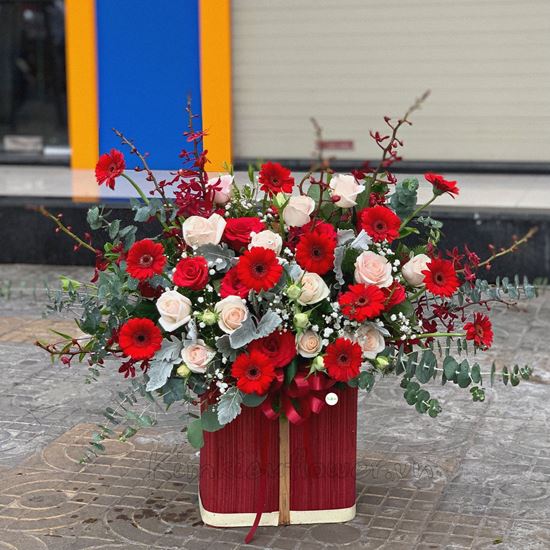 giỏ hoa đồng tiền nhí đỏ, hồng kem - HG196