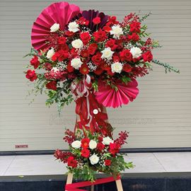 Kệ hoa hồng đỏ, đồng tiền đỏ - KH77