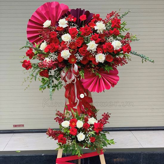 Kệ hoa hồng đỏ, đồng tiền đỏ - KH77