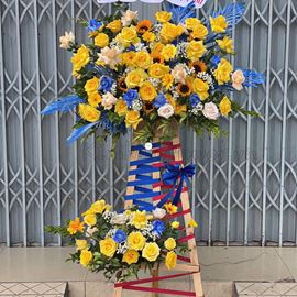 Kệ hoa hồng vàng, hướng dương - KH83