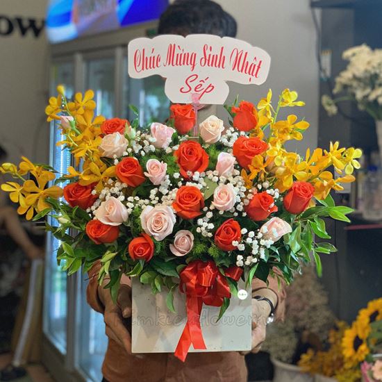 Lẵng hoa hồng cam đỏ, lan vàng - HG227