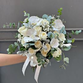 Bó hoa cưới hồng trắng, lan hồ điệp trằng - HC36