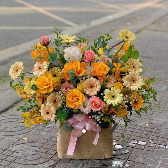 giỏ hoa hồng , đồng tiền nhí - HG251