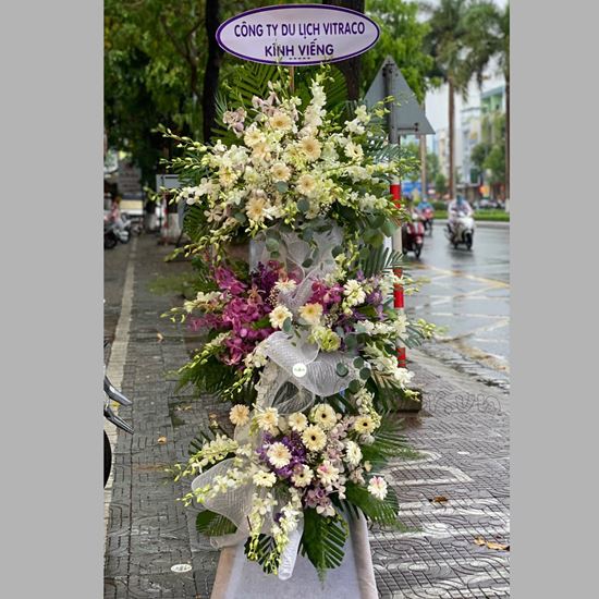 Vòng hoa lan trắng, lan tím, đồng tiền - KV84
