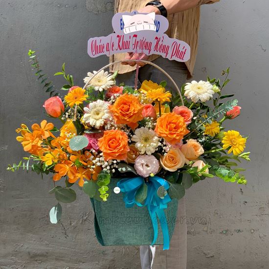 giỏ hoa hồng cam spirit, lan vàng - HG254