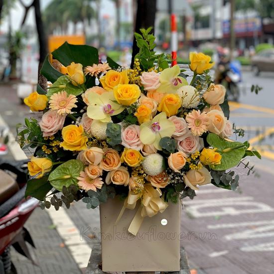 giỏ hoa hồng, lan hồ điệp - HG256