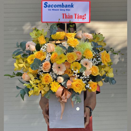 giỏ hoa hồng vàng, cúc mẫu đơn xanh - HG274