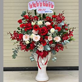 Bình hoa hồng đỏ, pingpong - BI148