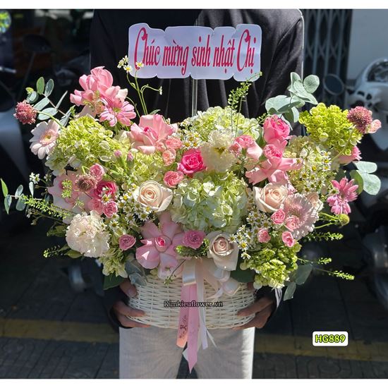 giỏ hoa cẩm tú cầu, mix hoa hồng - HG889