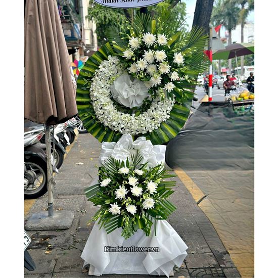 Vòng hoa chia buồn tone trắng - KV298