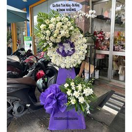 Vòng hoa tone trắng - KV728