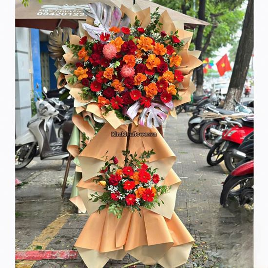 Kệ chúc mừng tone đỏ cam, cúc mẫu đơn - KH432