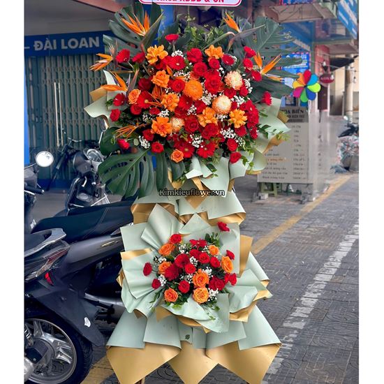 Kệ hoa chúc mừng tone đỏ mix cam - KH437