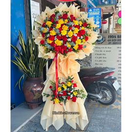 Kệ hoa chúc mừng tone đỏ vàng - KH445