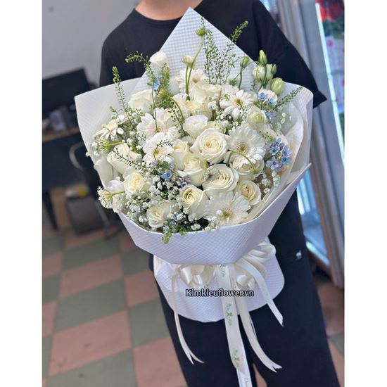 Bó hoa chúc mừng tone trắng - HB951