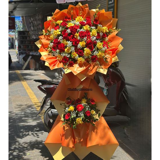 Kệ hoa chúc mừng tone đỏ vàng - KH451