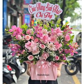 Giỏ hoa chúc mừng tone hồng - HG909