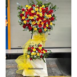 Kệ hoa chúc mừng tone đỏ vàng - KH452