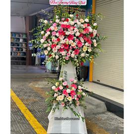 Kệ hoa chúc mừng tone hồng kem - KH453