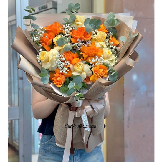 Bó hoa cam quốc vương mix victo vàng - HB968