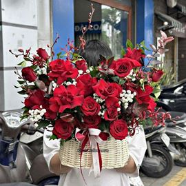 Giỏ hoa chúc mừng tone đỏ - HG919