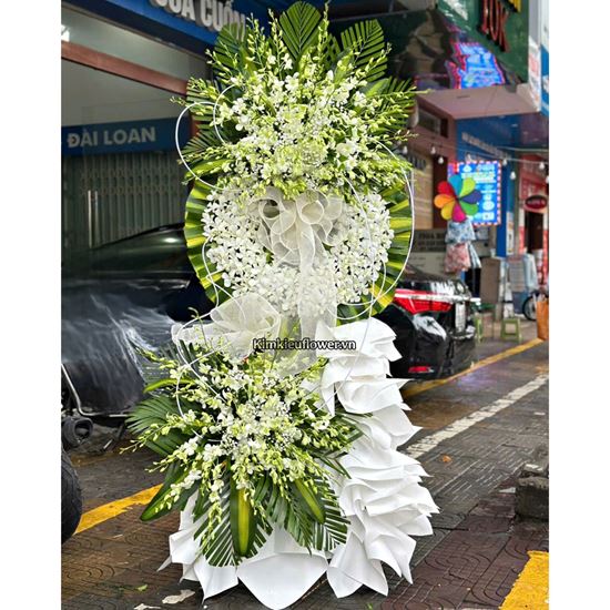 Vòng hoa chia buồn lan trắng - KV329